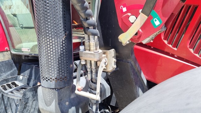 LOT 50 2013 Case FWA Tractor IH 11