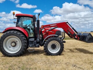 LOT 50 2013 Case FWA Tractor IH 1