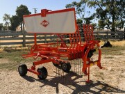 Lot 03 Kuhn GA4121 GM Hay Rake 1