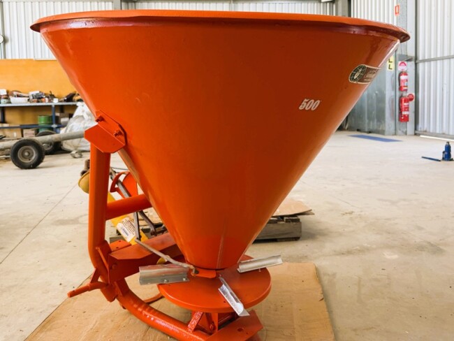 Lot 09 Sunbeam 500 3 point Linkage Spreader 1