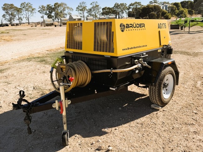 Lot 19 Bruder Compressor Ag1765 1