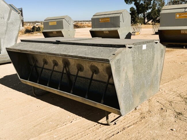 Lot 63 Magnus Sheep Feeder
