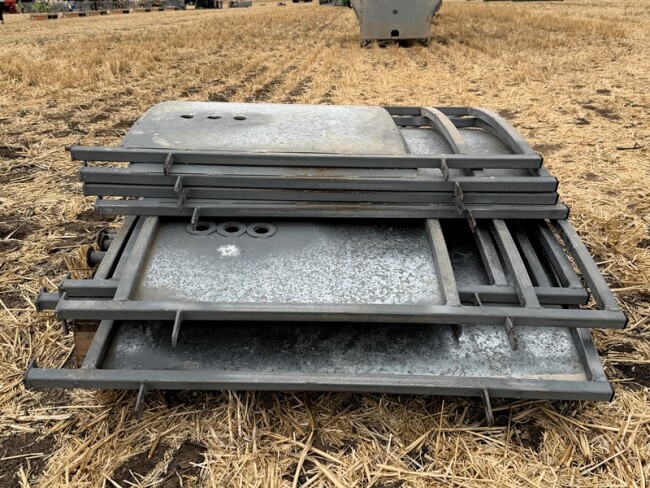 Lot 70 Combi Clamp Sheep Handling Raceway 5