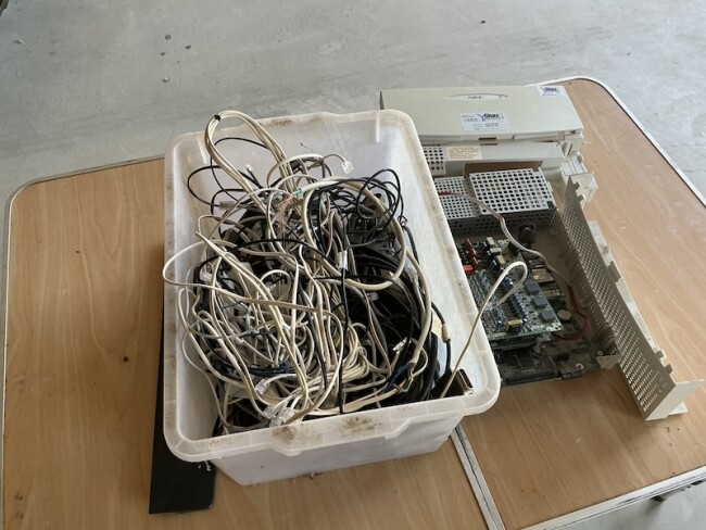 Lot 36 cables Spares
