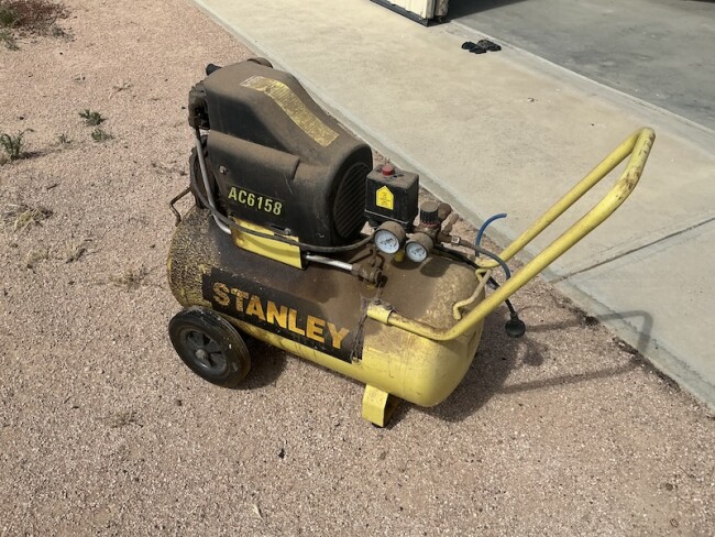 Lot 58 Air Compressor
