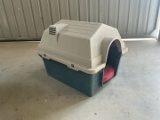 Lot 60 Dog Kennell.