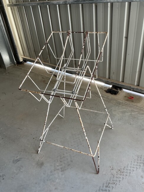 Lot 91 booklet basket