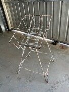 Lot 91 booklet basket