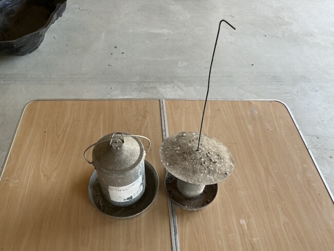 Lot 111 Bird Feeder Waterer