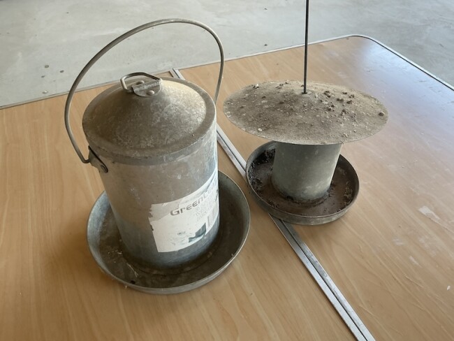 Lot 111 bird Waterer Feeder