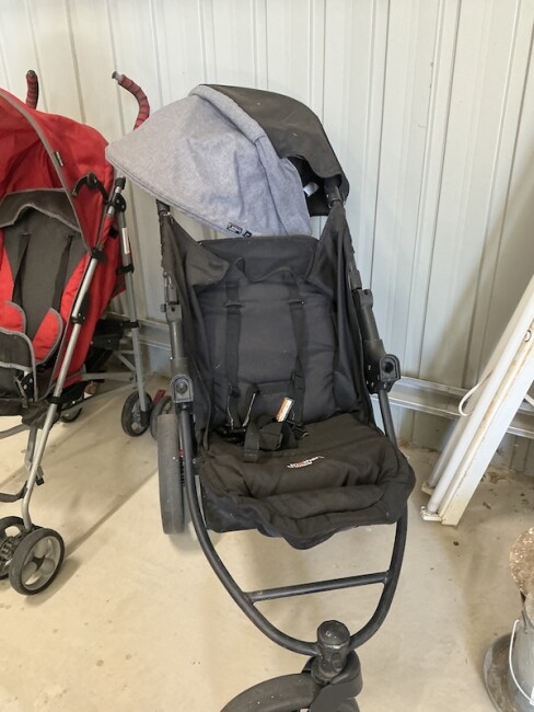 Lot 120 Black Pusher