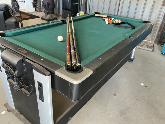 Lot 125 Pool Table
