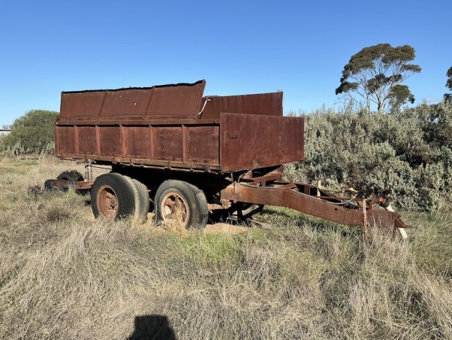 Lot 25