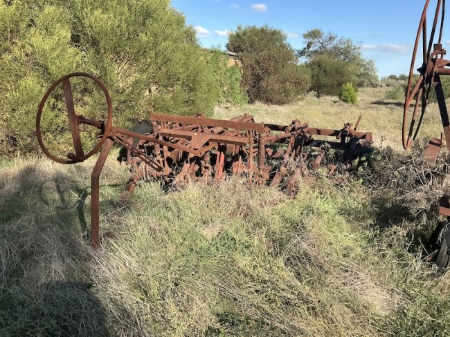 Lot 28