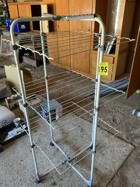 Lot 195