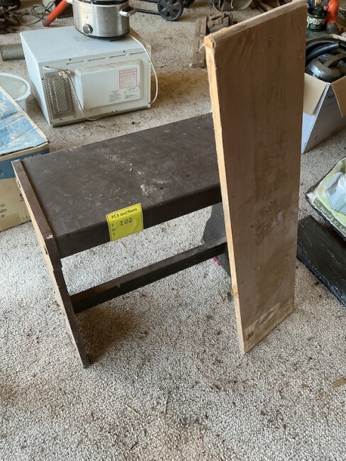 Lot 202