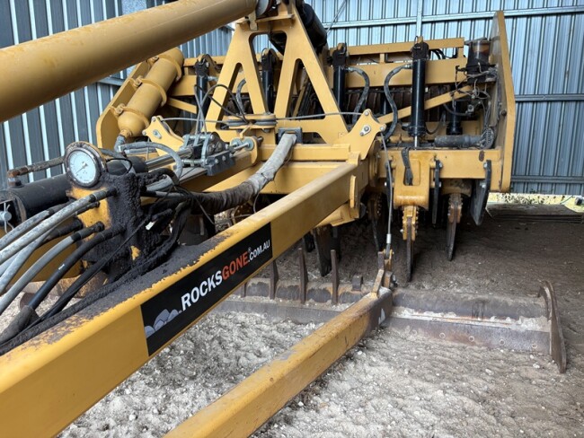 Lot 30 17