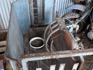 Lot 83