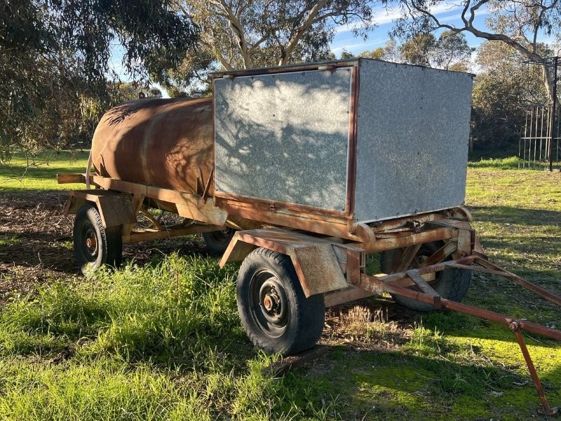 Lot 19 1