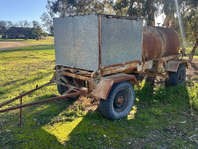 Lot 19