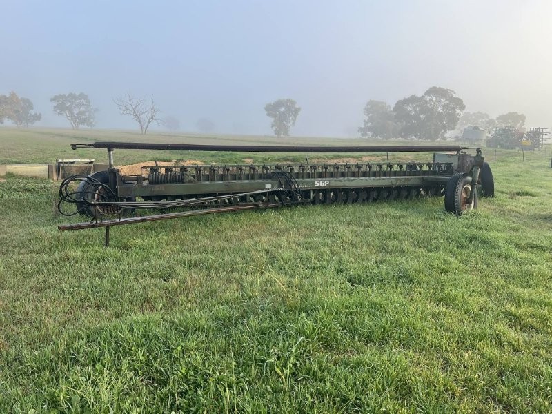 Lot 10