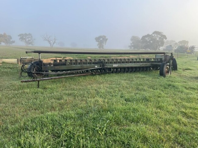 Lot 10