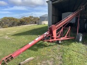 31 ft x 722 Venning auger Honda 390 eng