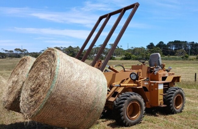 Furakawa 90 Loader 4WD