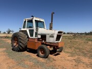 006a Case 1370 cab tractor 1