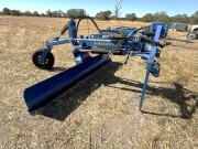 013a Grizzly hydraulic grader board 1