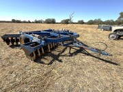 014a Grizzly 40S offset disc plough 1