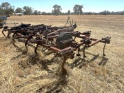 022b International 2 11 hydraulic scarifier 2