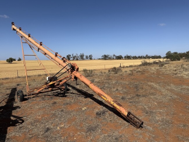 029 Orange unknown brand auger approx. 30 fx 17cm