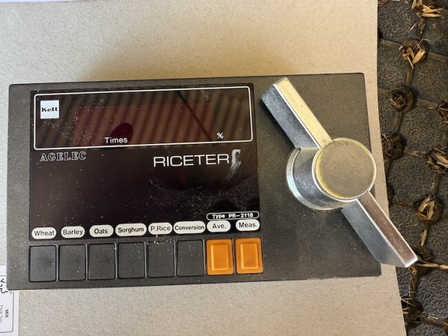 043 Riciter Agtec moisture meter