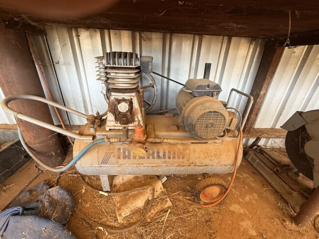 068 Interlink 15 CFM electric air compressor