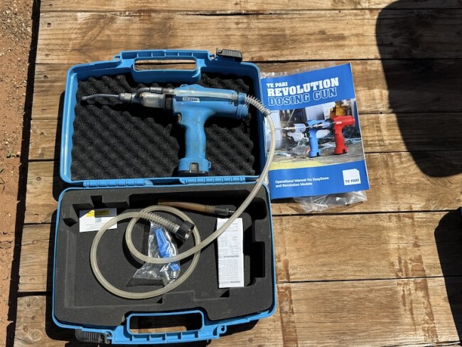 146 Tepari Revolution Dosing Gun