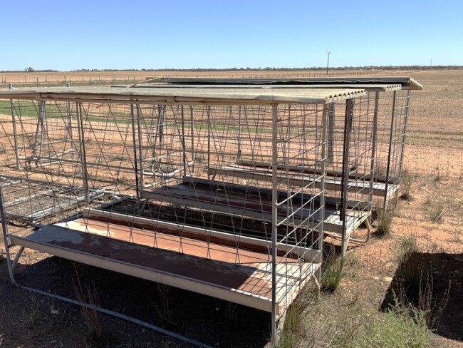 165 Self feeders steel frame weldmesh insert 2