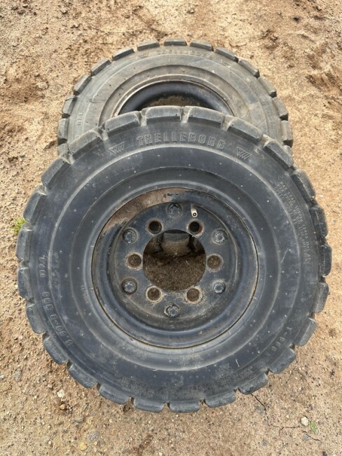 276