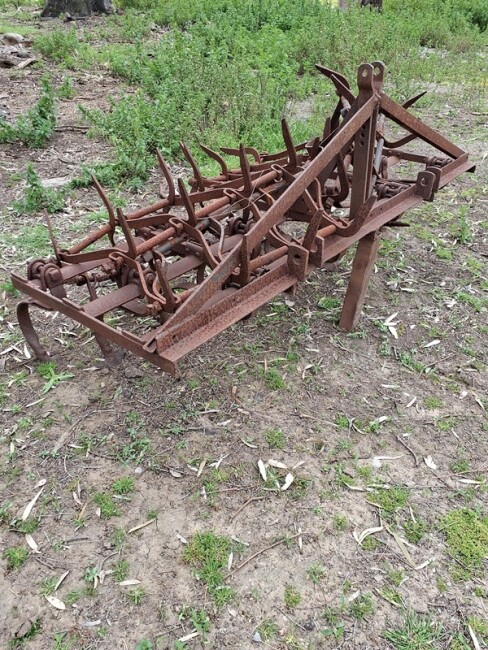 52 2