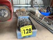 128