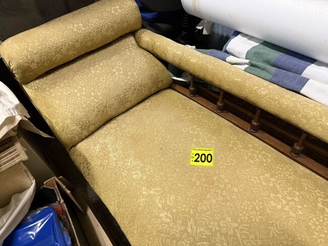 200a