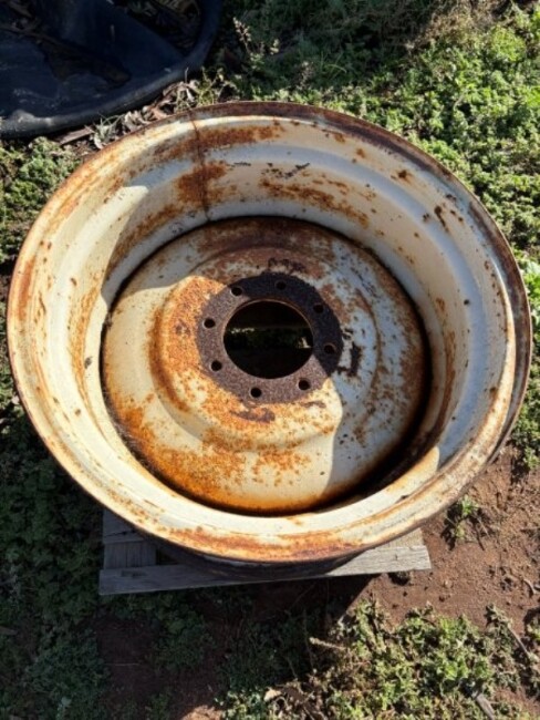 Lot 6