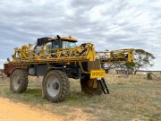 005a 14 RoGator 1300B self propelled sprayer 15