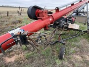016d 49 Wheatheart 36 x 10 hydraulic and electric drive auger 8