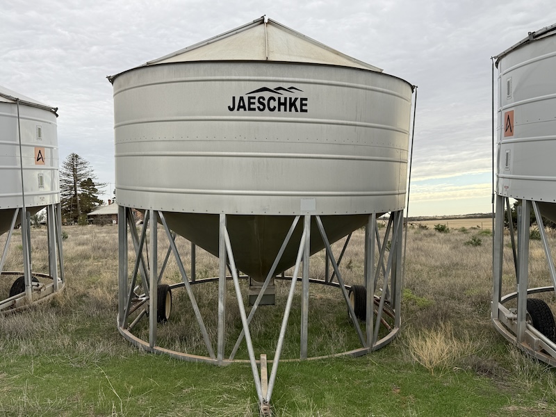 021 57 Jaeschke 30t field bin