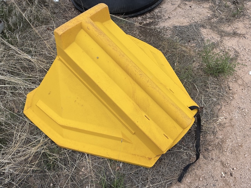 023 59 Polymaster plastic hopper yellow