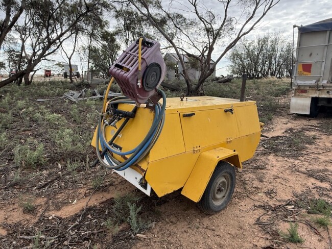 025c 63 Industrial mobile air compressor 3