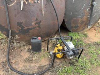 046 96 Fire fighter Honda GX 200 motor with pump