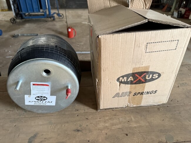 071 109 Maxus Truck semi trailer air bag assembly 2