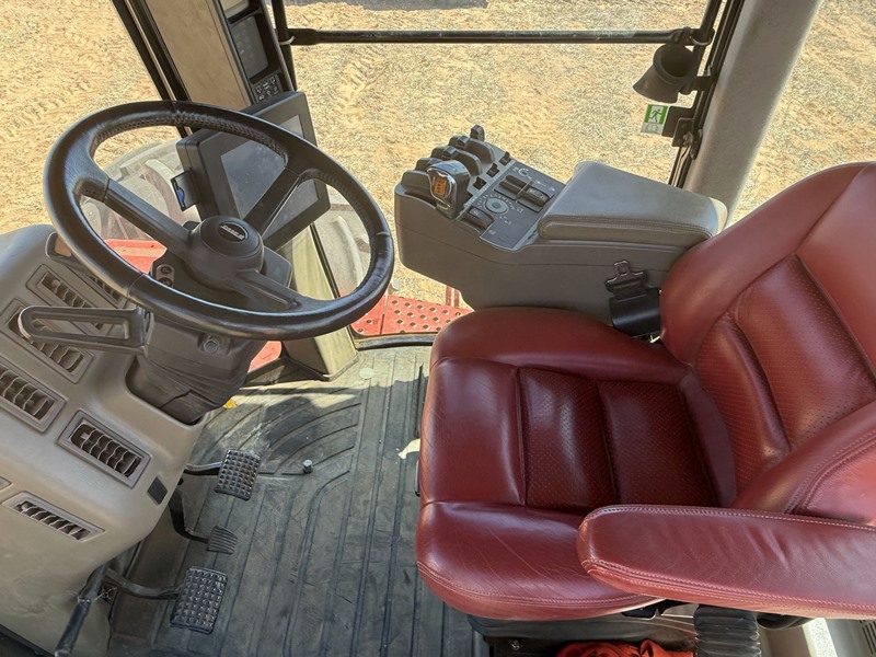 1k Case 485 Steiger tractor 15